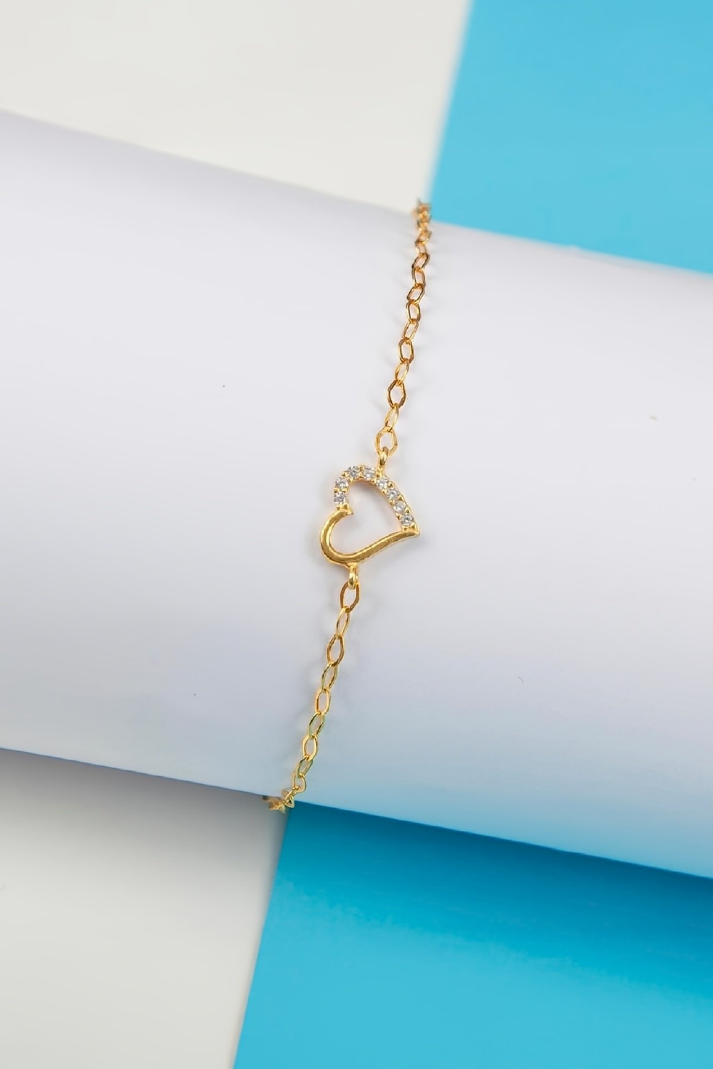 Altın Kaplama Zirkon Taşlı 925 Ayar Gümüş Minimal Kalp Bayan Bileklik