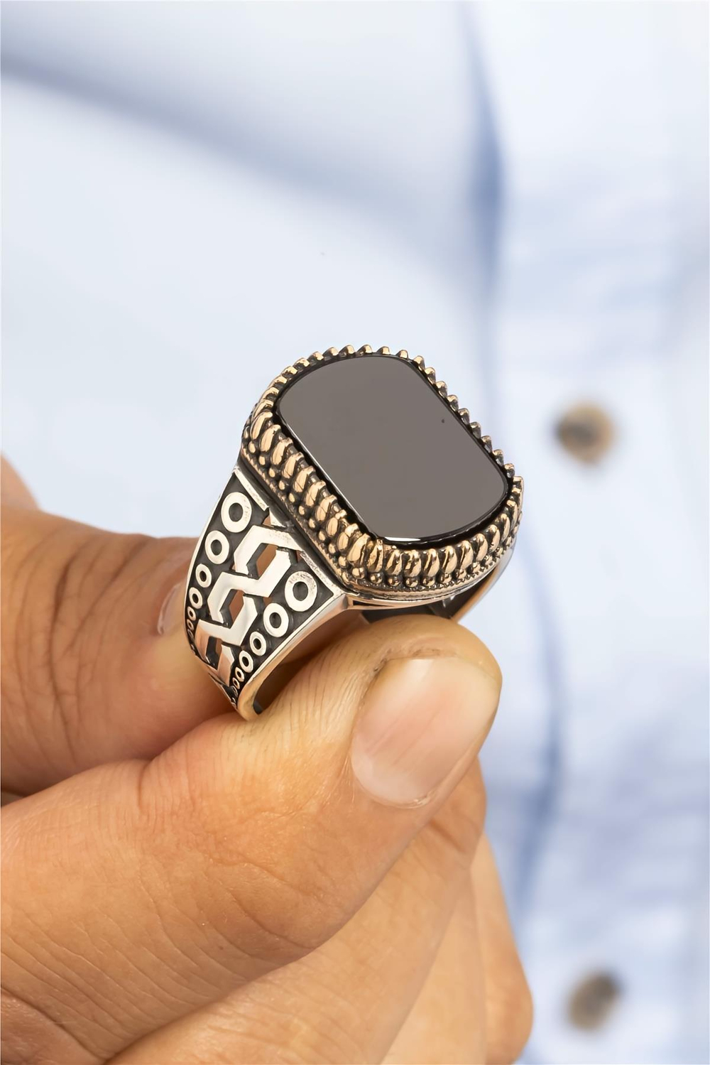 Dikdörtgen Siyah Oniks Taşlı Zincir Motifli Gümüş Erkek Yüzük