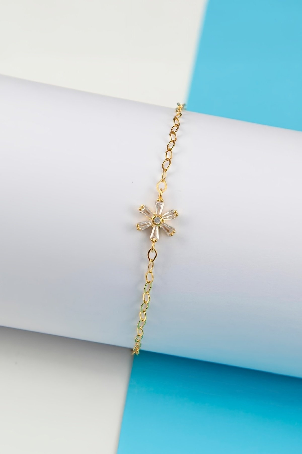 Güneş Motifli Altın Kaplama Zirkon Taşlı 925 Ayar Gümüş Bayan Bileklik