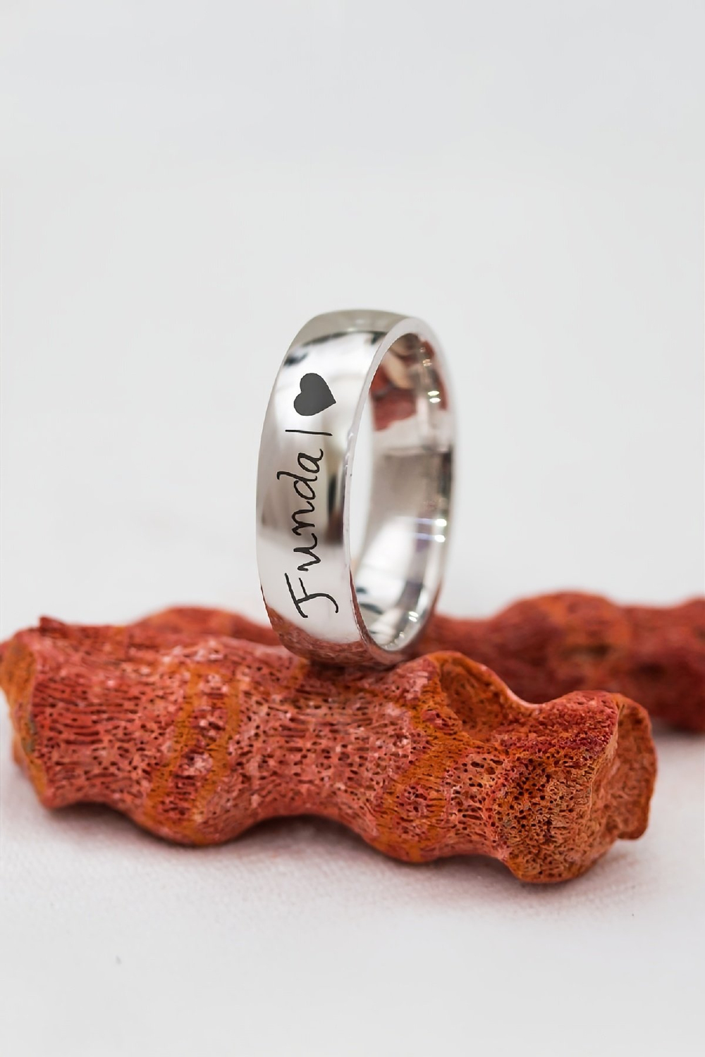 Kişiye Özel Rodyumlu Düz İsimli Unisex Gümüş Alyans