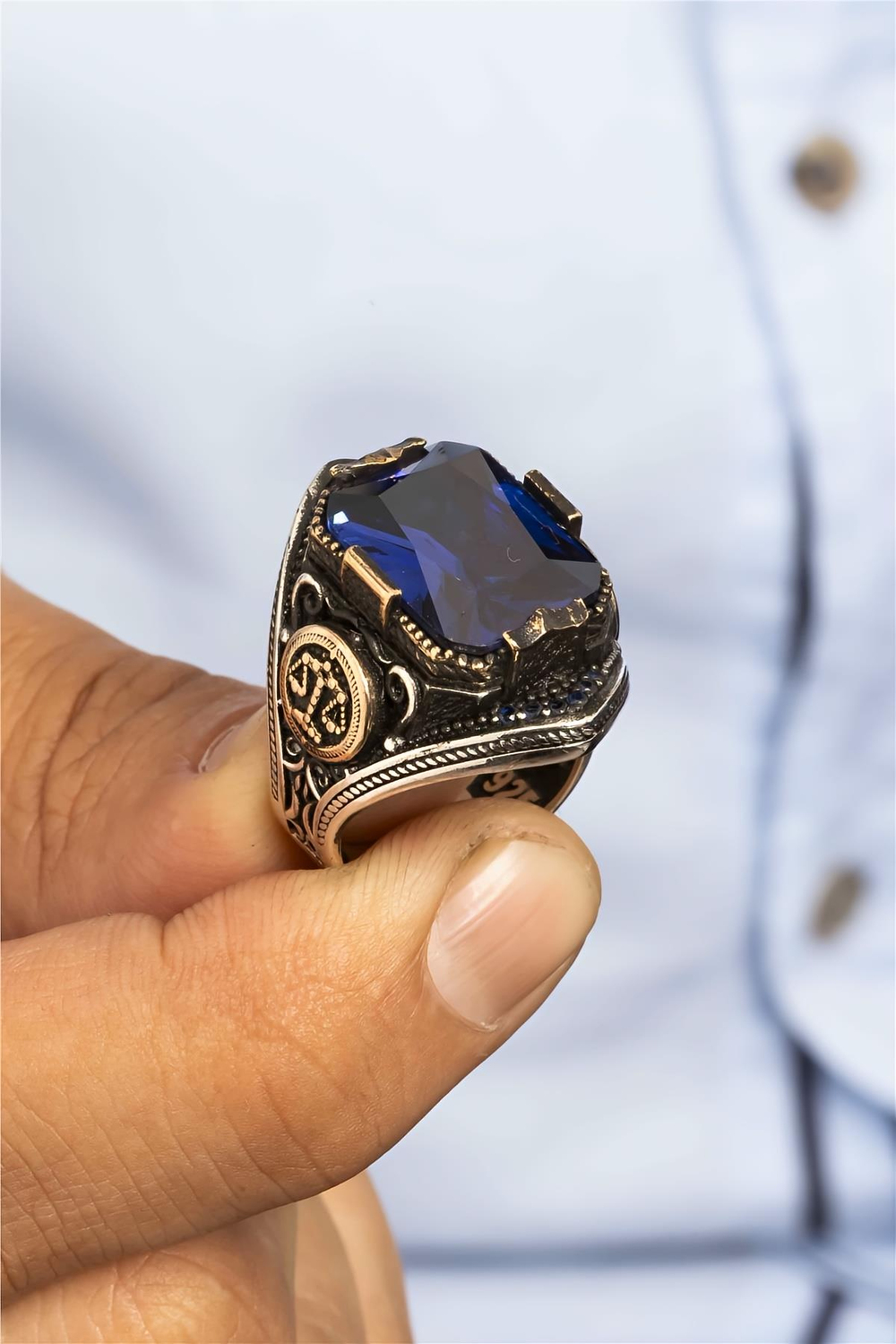 Lacivert Zirkon Taşlı Taşlı Terazi Motifli Gümüş Erkek Yüzük