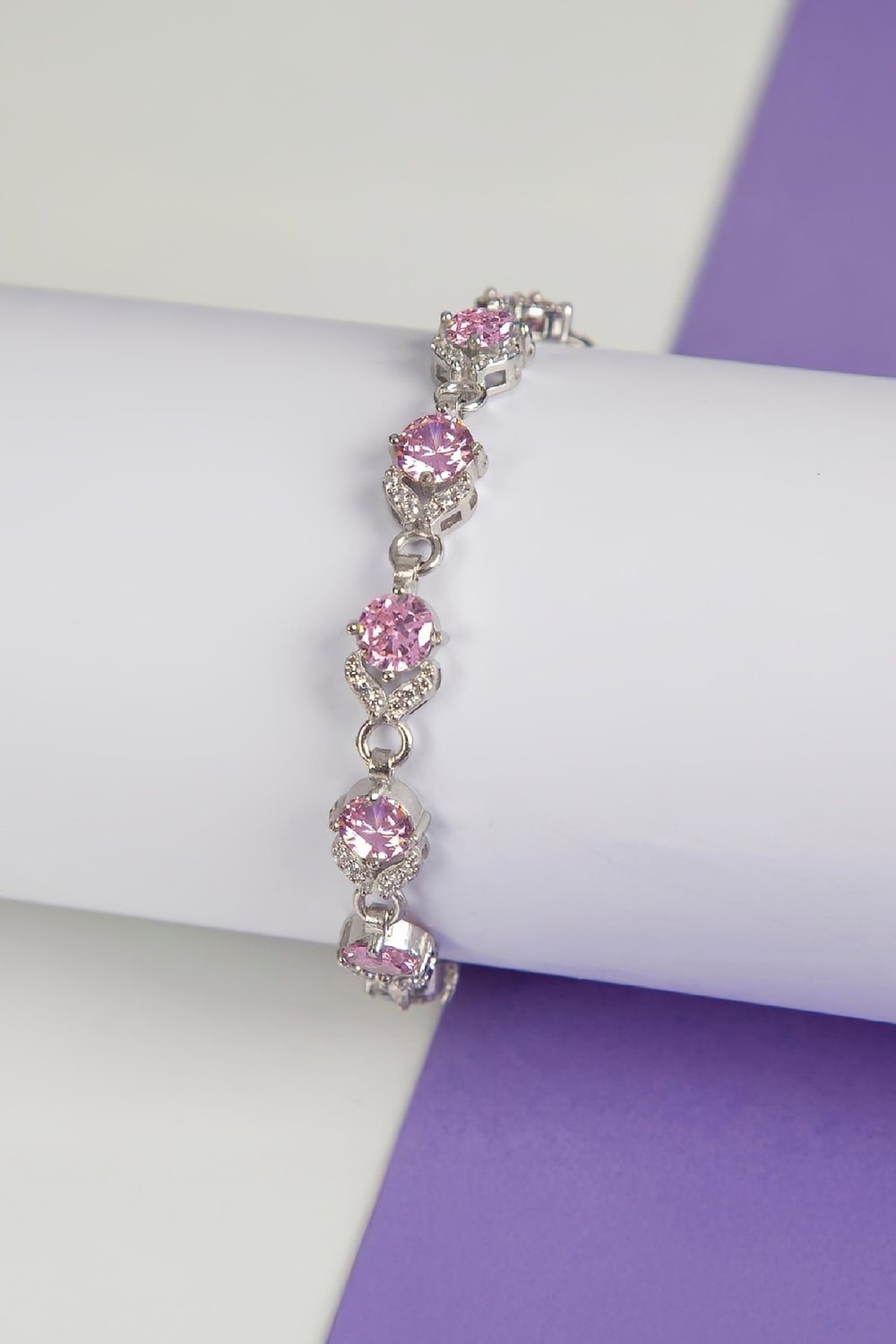 Pembe Zirkon Taşlı Rodyumlu 925 Ayar Gümüş Su Yolu Bayan Bileklik