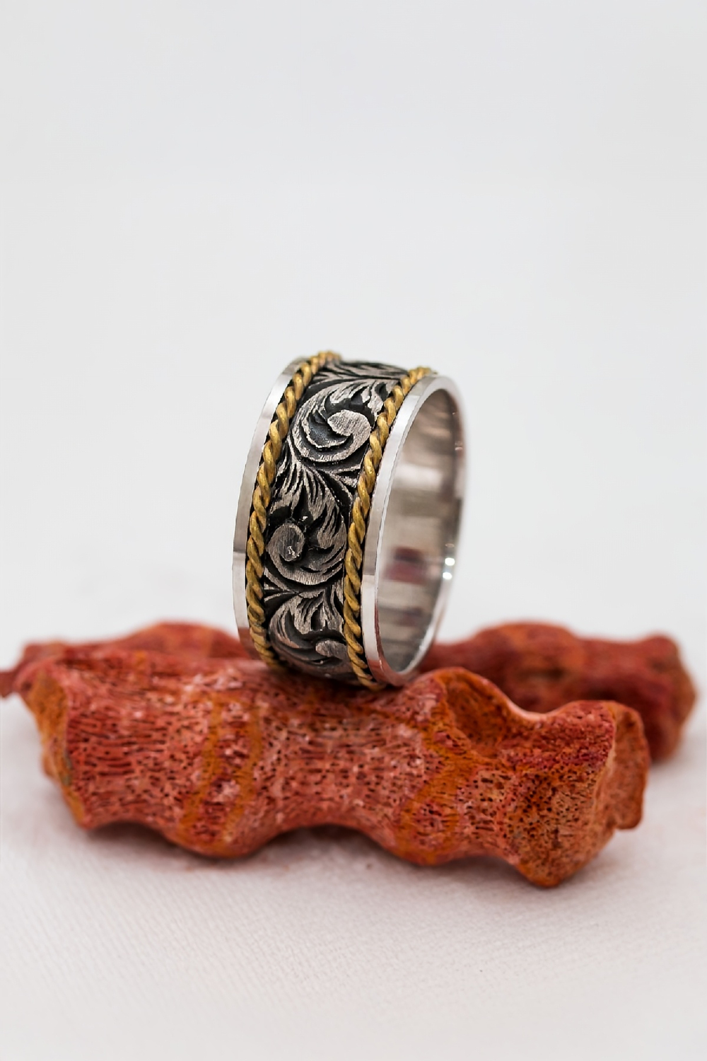 Vintage Motifli Karartmalı Unisex Gümüş Alyans