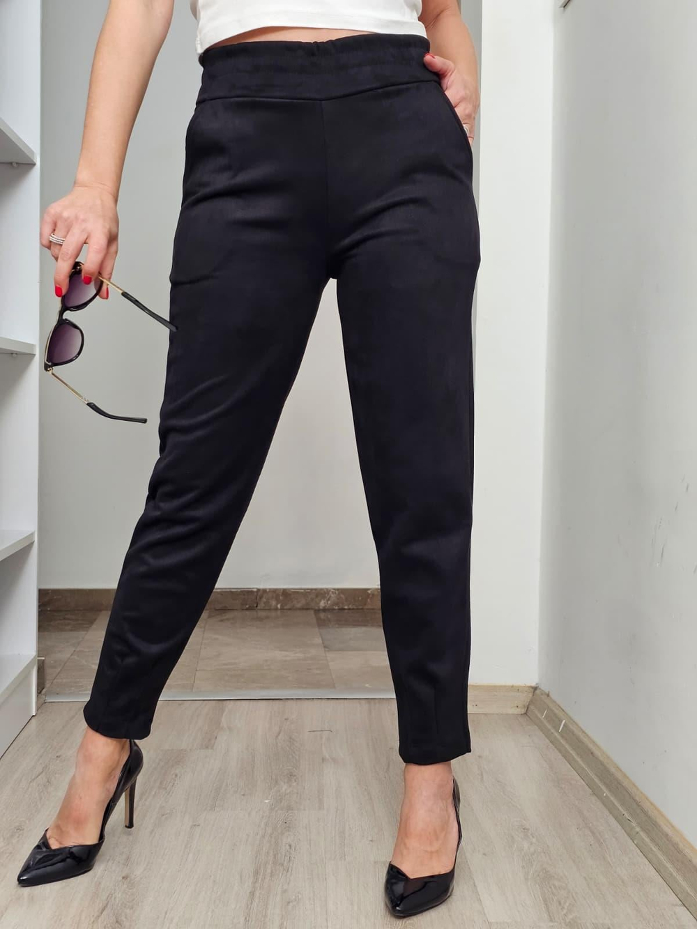 FELİX14346 Bel Lastikli Paça Pensli Siyah Süvet Pantolon