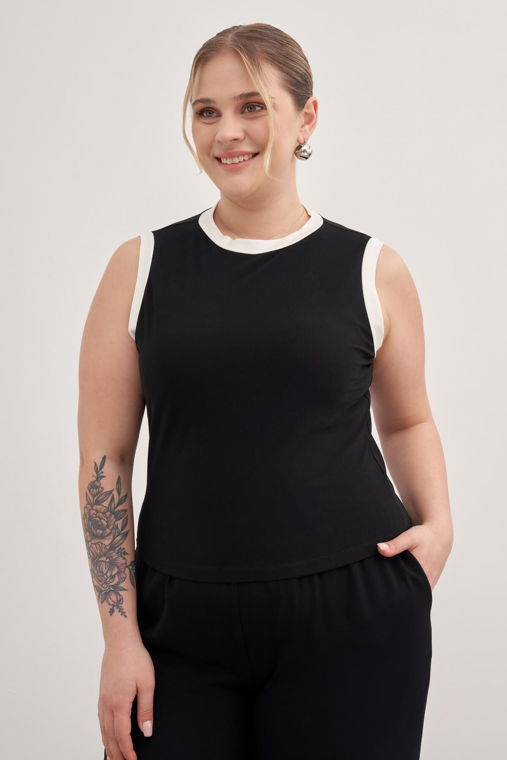 Myline-Kontrast Kolsuz Top-Büyük Beden Tişört-129006