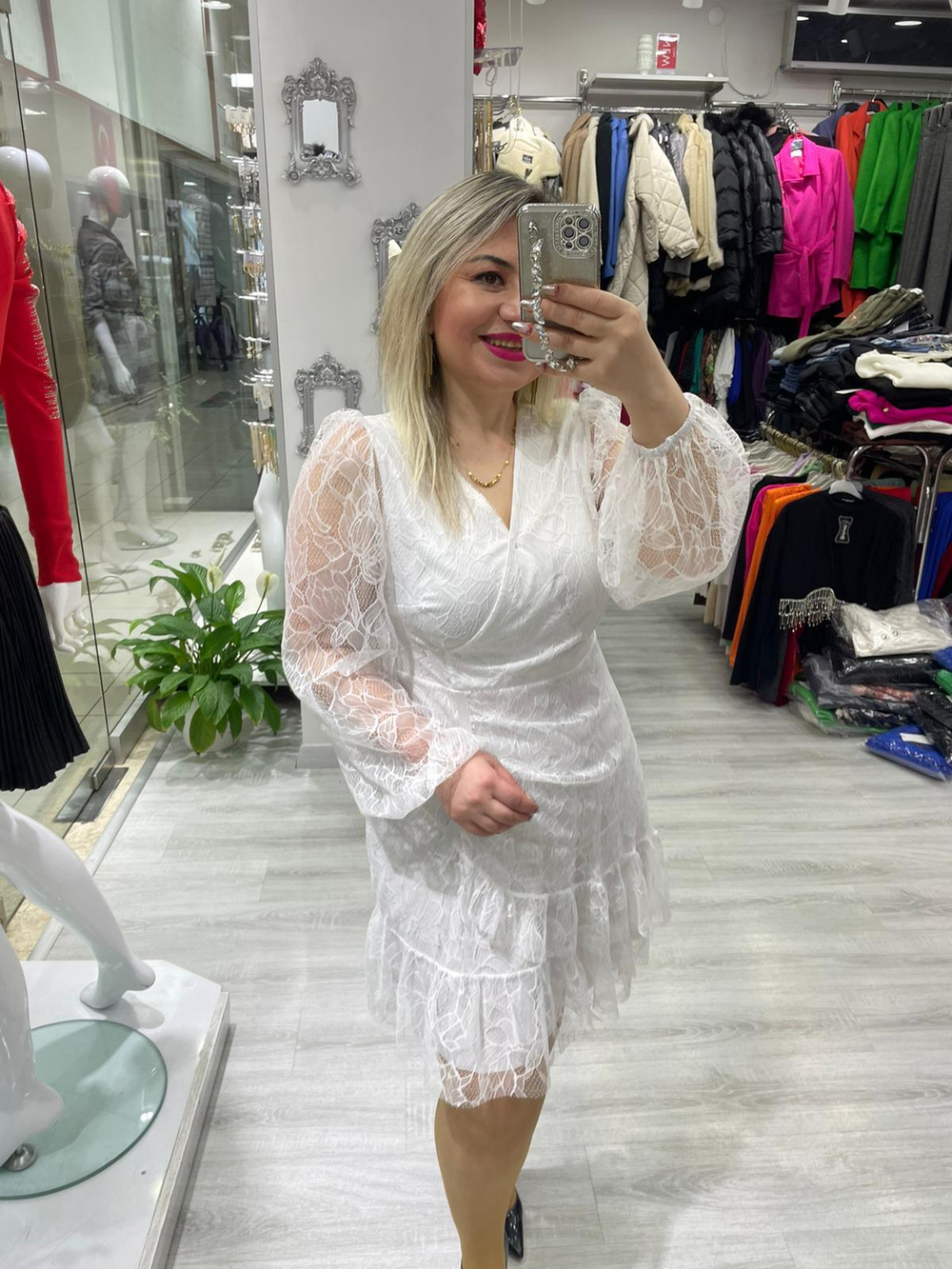 Beyaz Dantel Aşk Elbisesi
