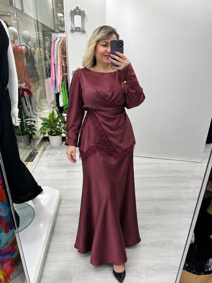 Bordo Dantel Detaylı Bağcıklı Bluz Etek Saten Takım stp 27k7021