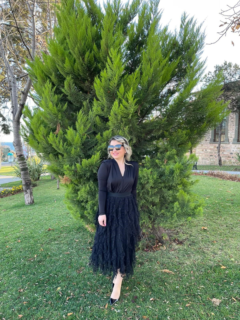 Kadın Tasarım Tüllü Beli Lastikli Siyah Etek 
