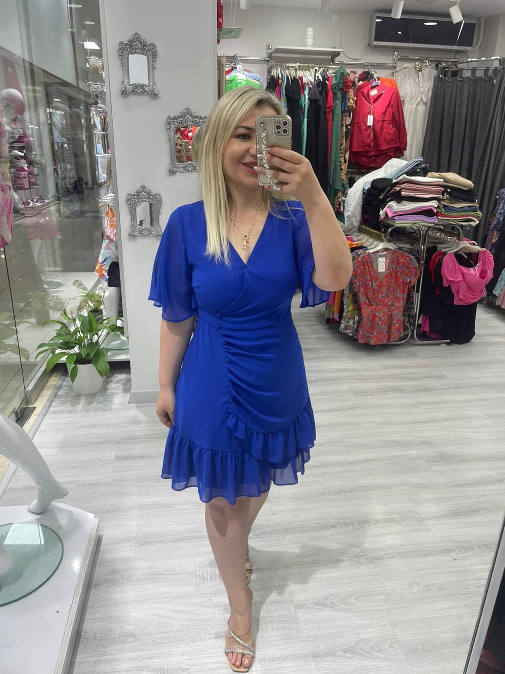 Kadın Yan Düğmeli Saks Mavi  Şifon Elbise 
