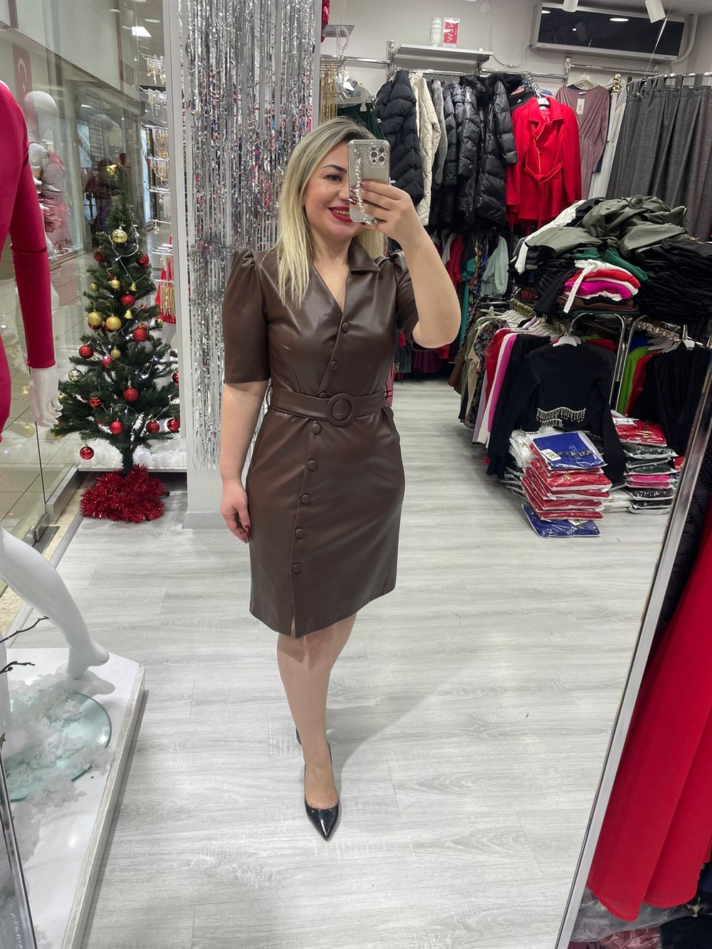 Kahve Rengi Çapraz Düğme Detaylı Deri Elbise 