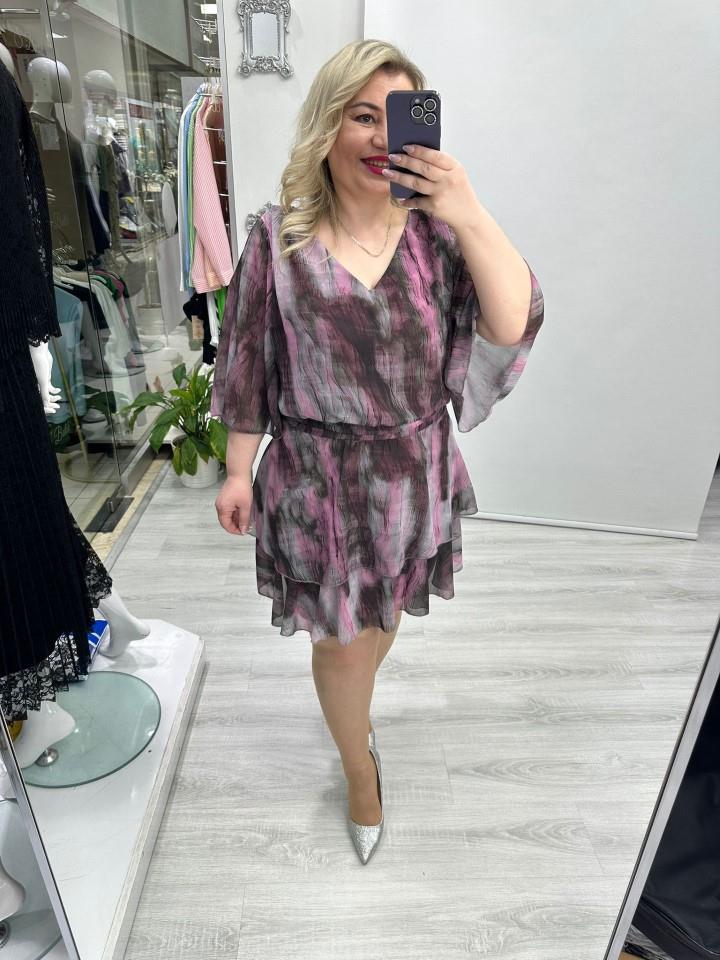 Pembe Batik Desenli V Yaka 2 Kat Etekli Şifon Elbise stp 26y2752