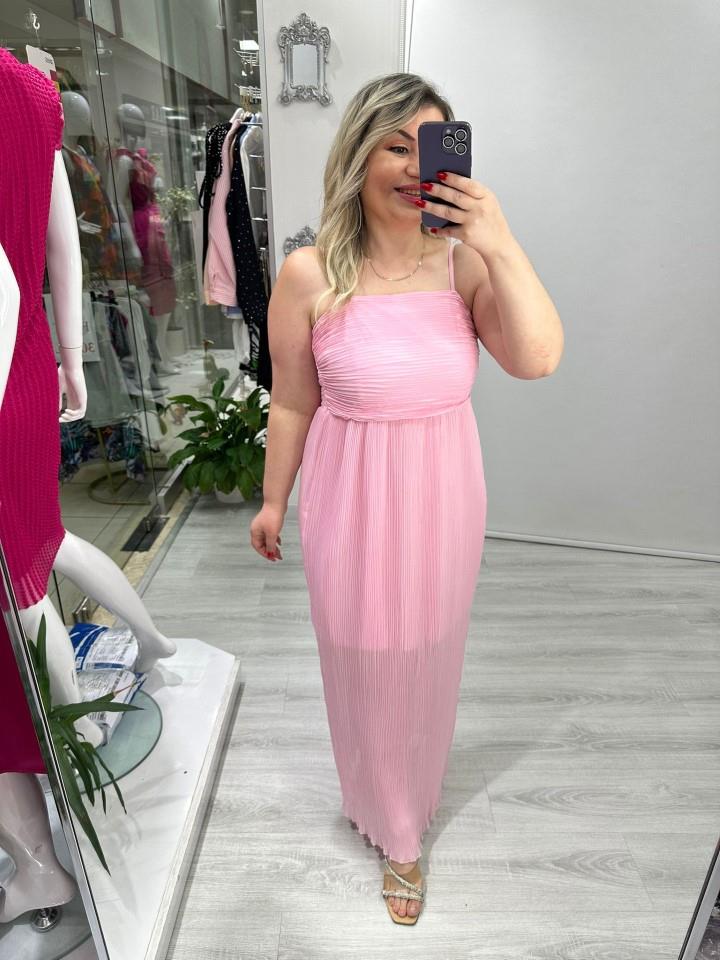 Pembe İnce Piliseli İp Askılı Sırt Kısmı Lastikli Uzun Şifon Elbise stp 25y2632