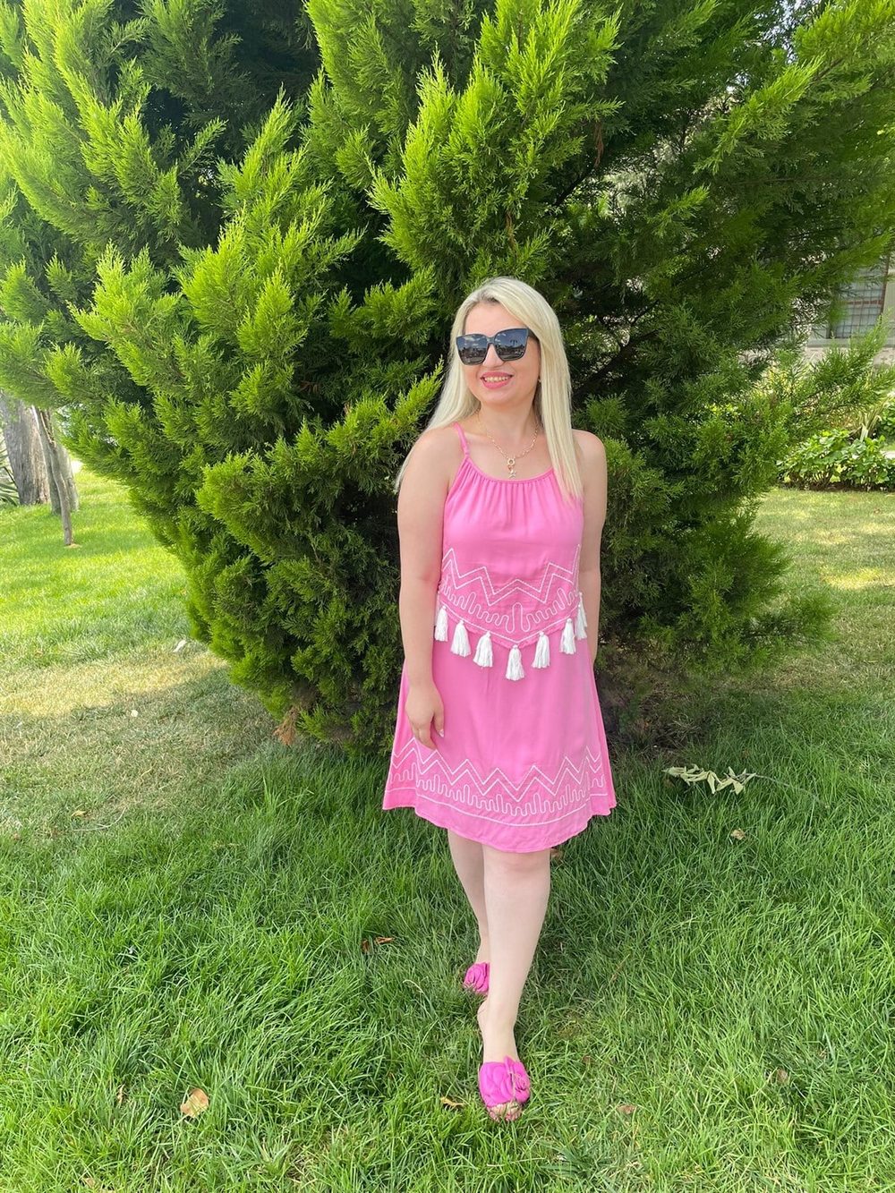 Pembe  İp Askılı Püsküllü Elbise 
