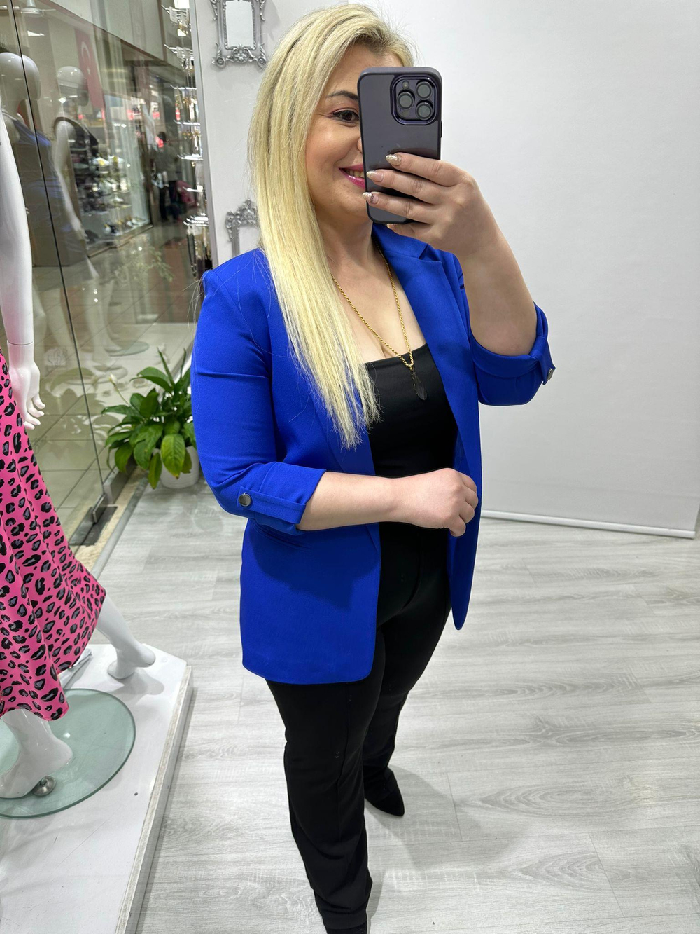 Saks Mavi Kol Katlamalı Ceket