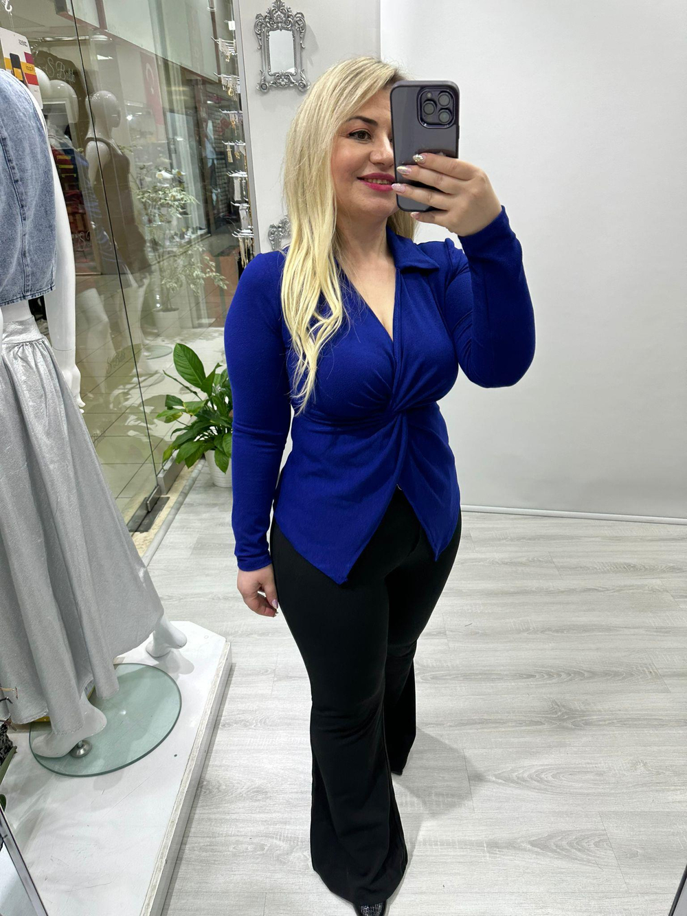 Saks Mavi Yakalı Önü Düğümlü Örme Triko Bluz 