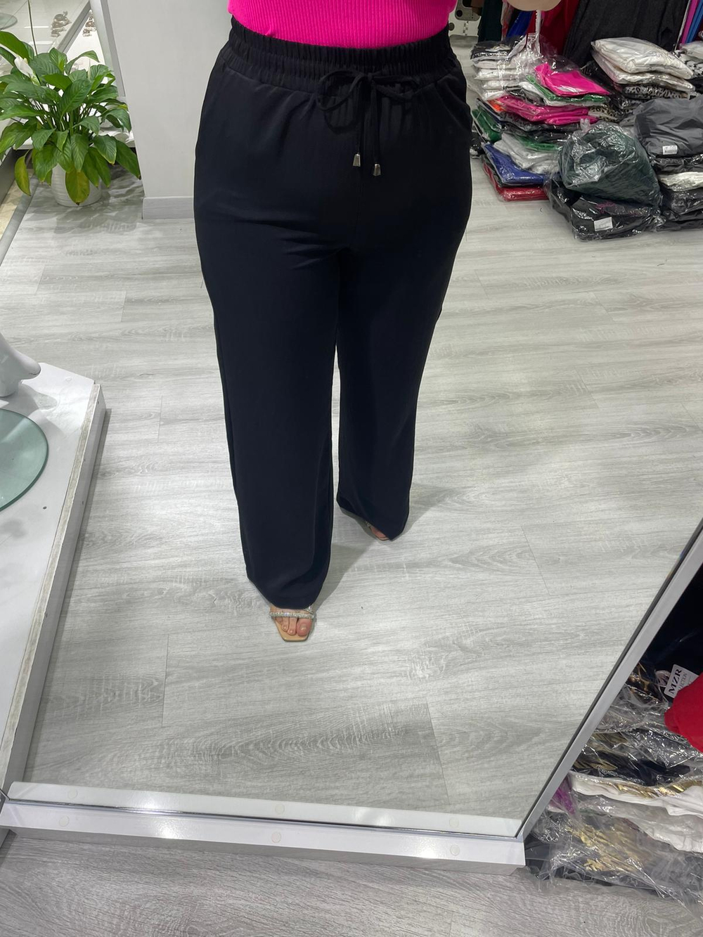Siyah Beli Lastikli Bol Paça Pantolon Q