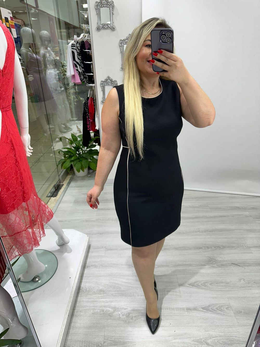 Siyah Biye Detaylı Klasik Elbise 5991