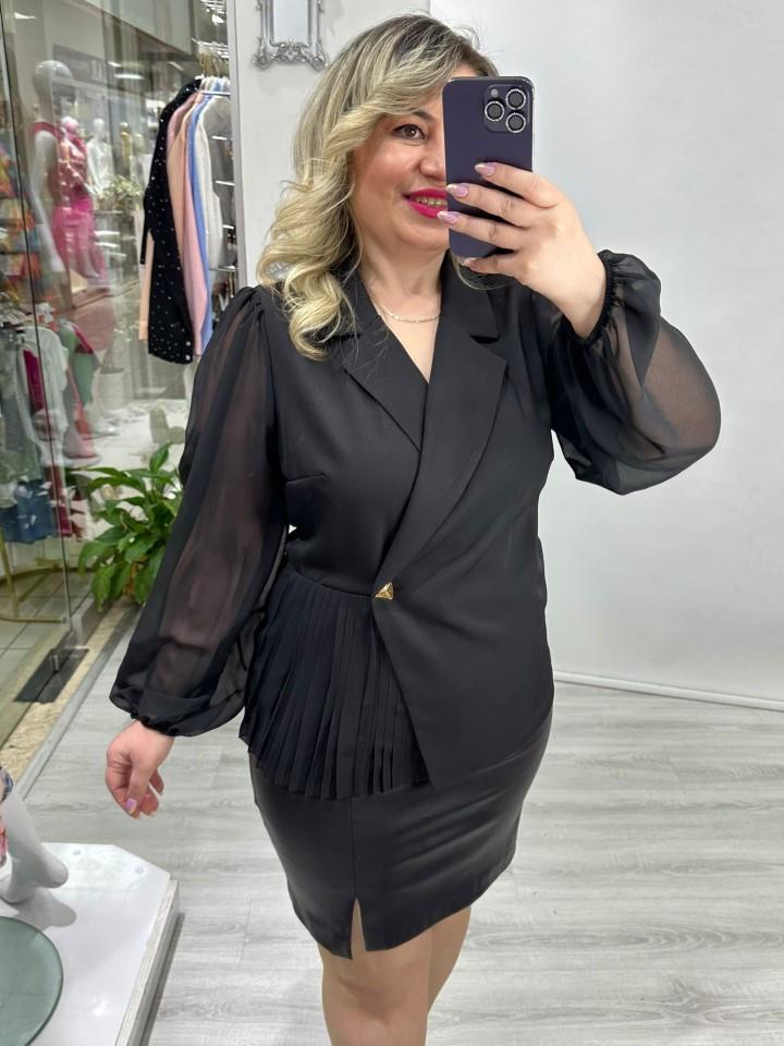 Siyah Ceket Yaka Double Kumaş Gold Düğme Detaylı Kolları Şifon Bluz stp 25y1276