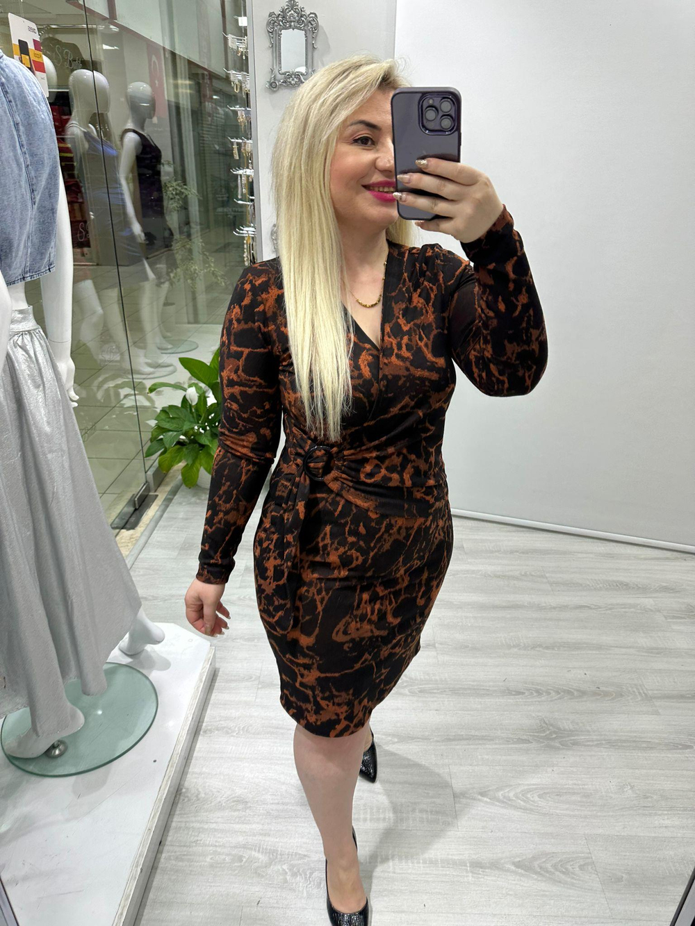 Siyah Tarçın Kruvaze Toka Detaylı Örme Elbise 