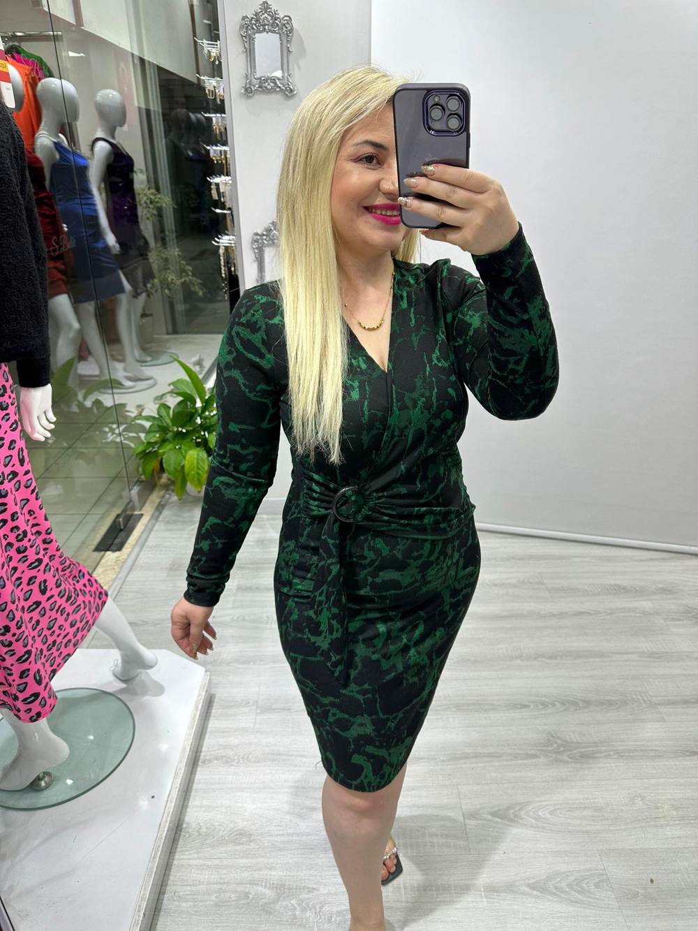 Siyah Yeşil Kruvaze Toka Detaylı Örme Elbise 