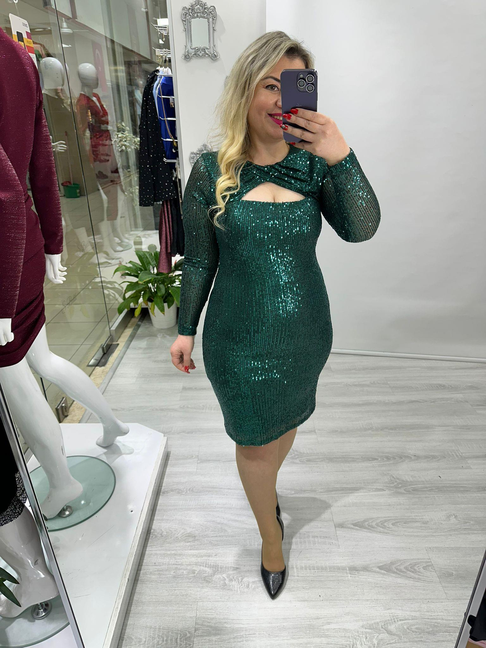 Yeşil ZR Model Pulpayet Yaka Detaylı Elbise stp 24k2191