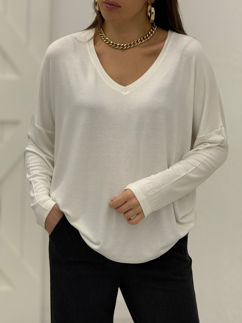 Beyaz V Yaka Yarasa Kol Triko 7590