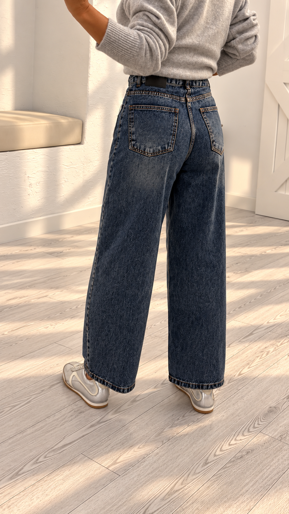 Mavi Dikiş Detaylı Jean 545