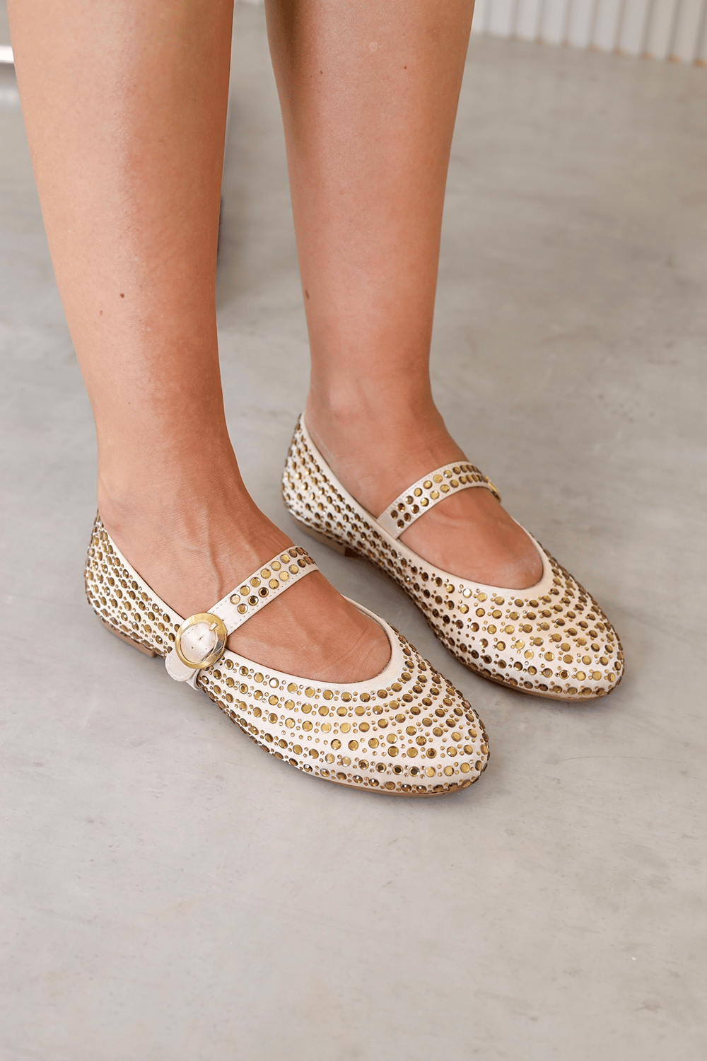 fl027 mode 2 cm topuklu taş  detaylı loafer babet ayakkabı TEN.SATEN