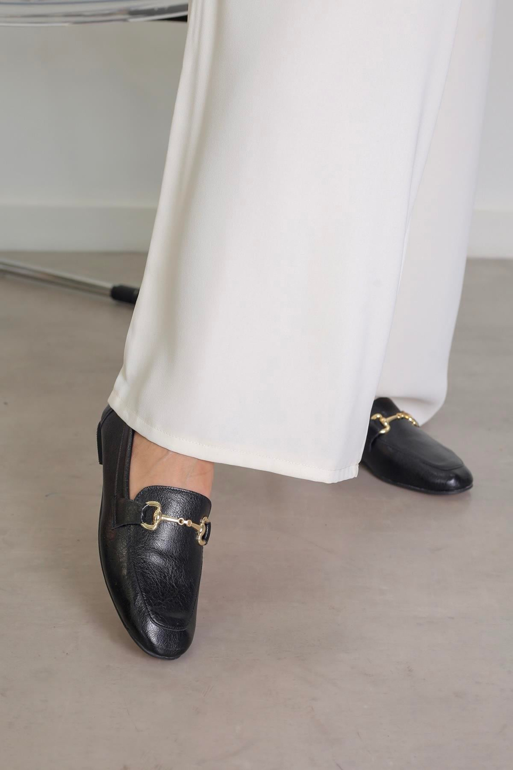 P2018 MODEL TOKA DETAYLI BABET LOAFER SIY.KIRISK