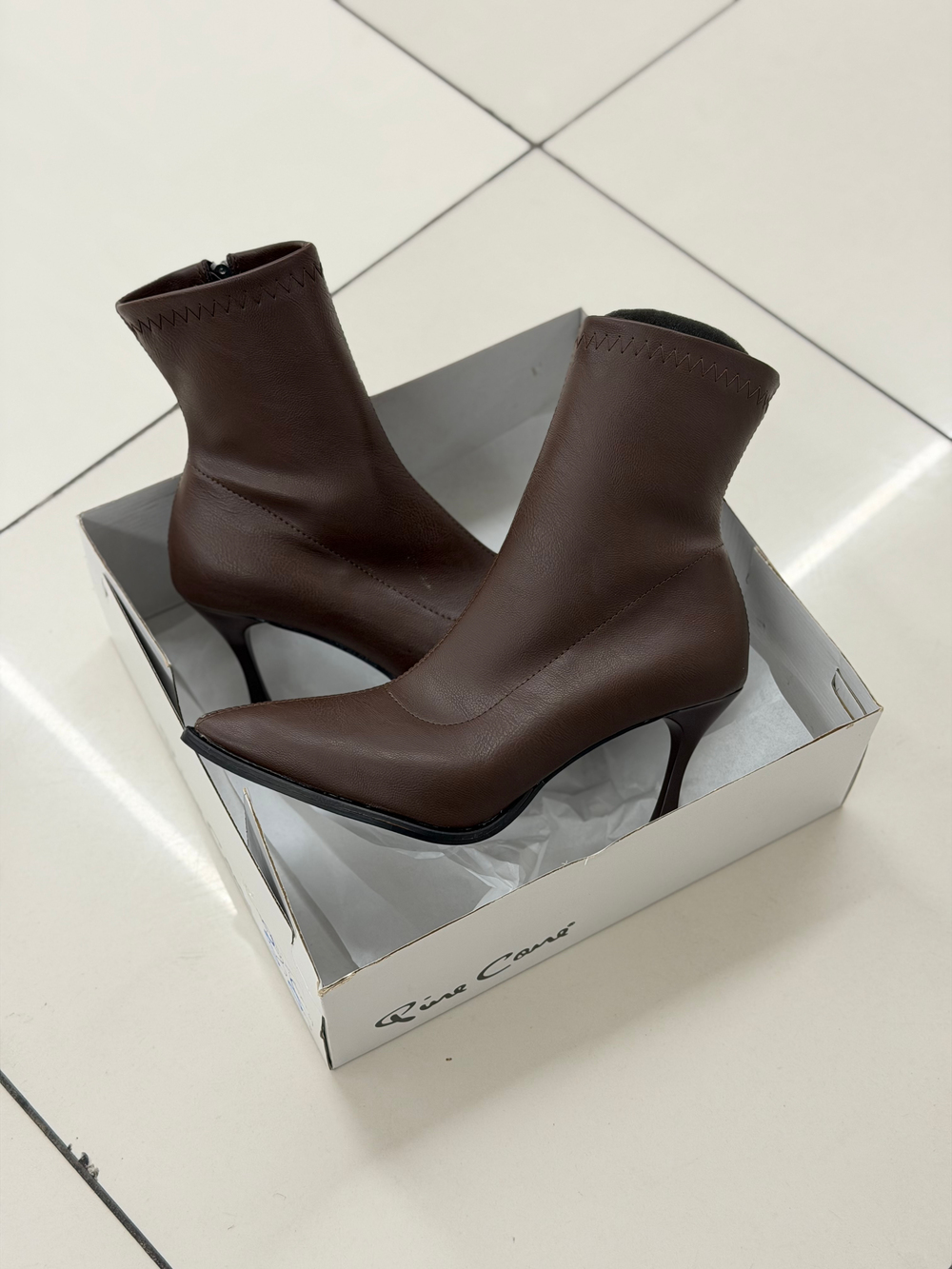 PINE model 8 cm topuklu sitreç kısa bot KAHVE