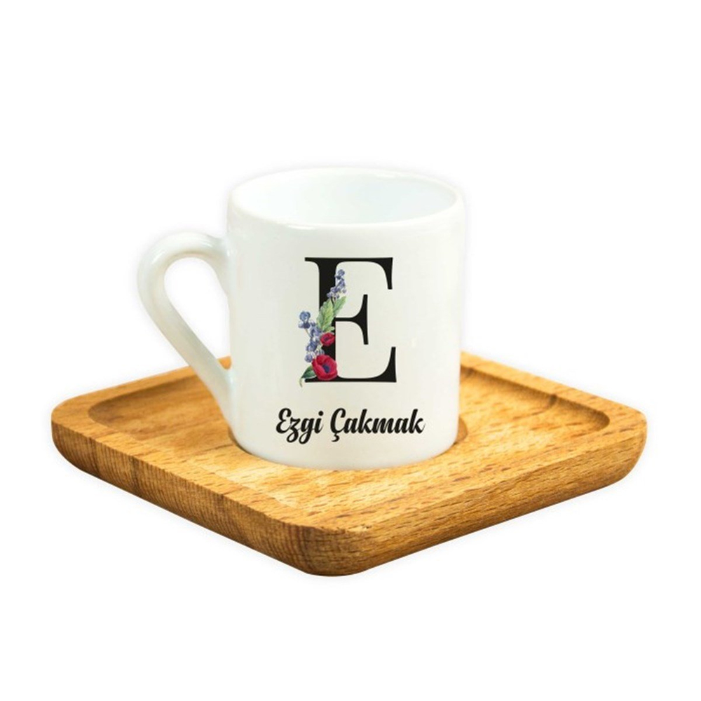 İsme Özel Ahşap Tepsili Fincan Seti - Çiçekli Harf