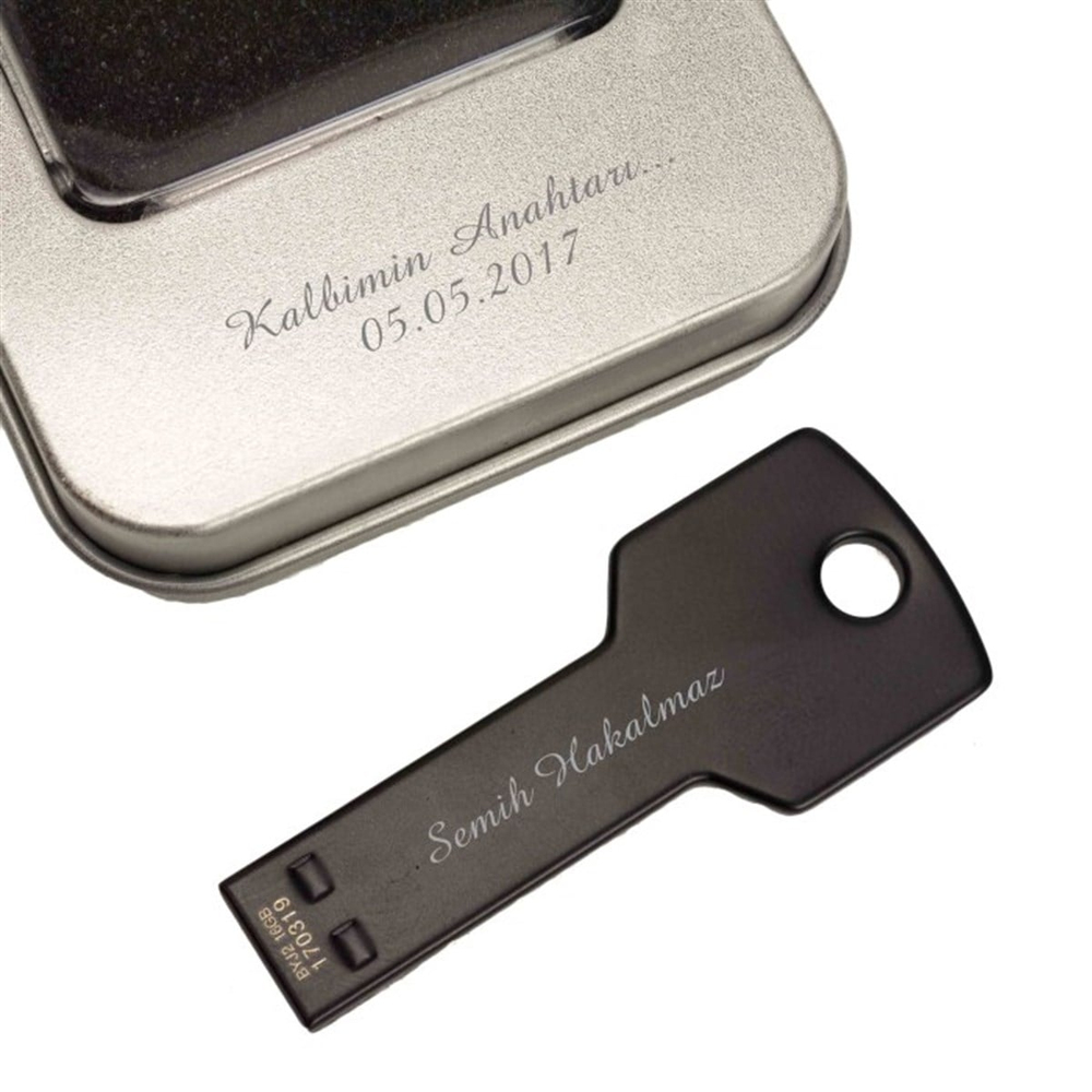 Kişiye Özel Anahtar Tasarımlı Metal Usb Bellek 16 Gb Siyah