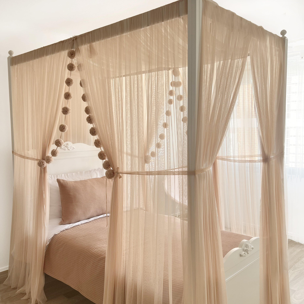 Poster Bed Deluxe-Champagne