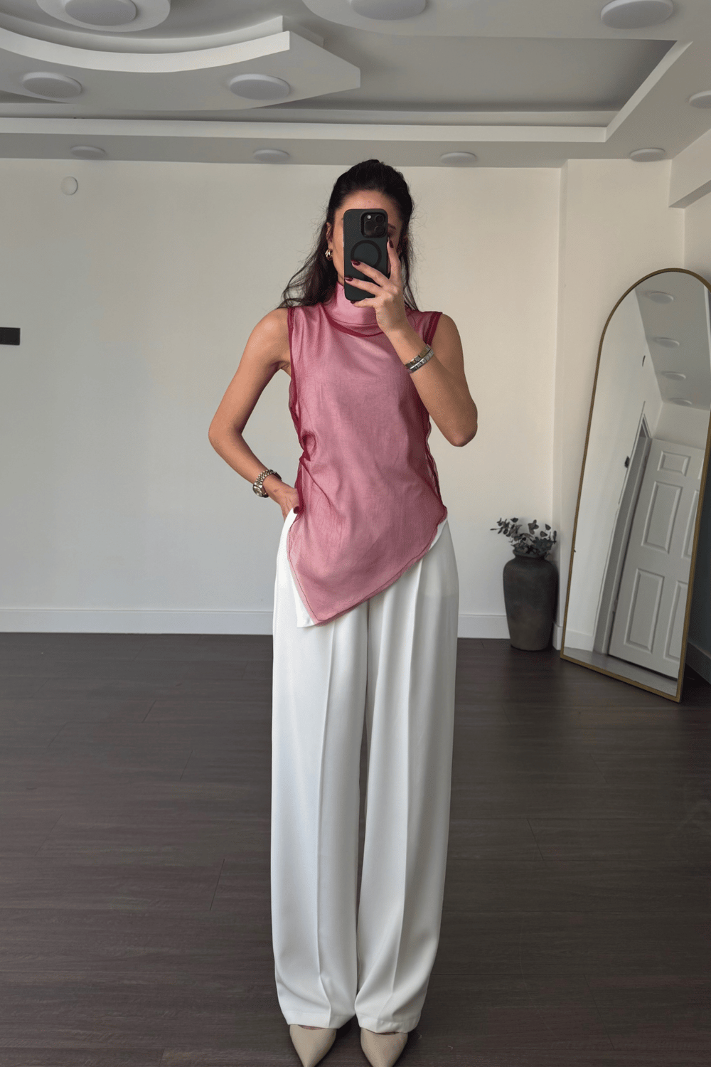 Çift Katmanlı Dik Yaka Asimetrik Bluz-Bordo Beyaz