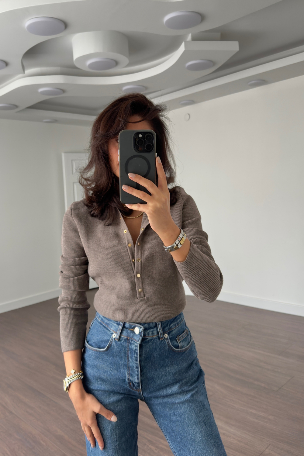Çıtçıtlı Dik Yaka Triko Kazak-Kahve