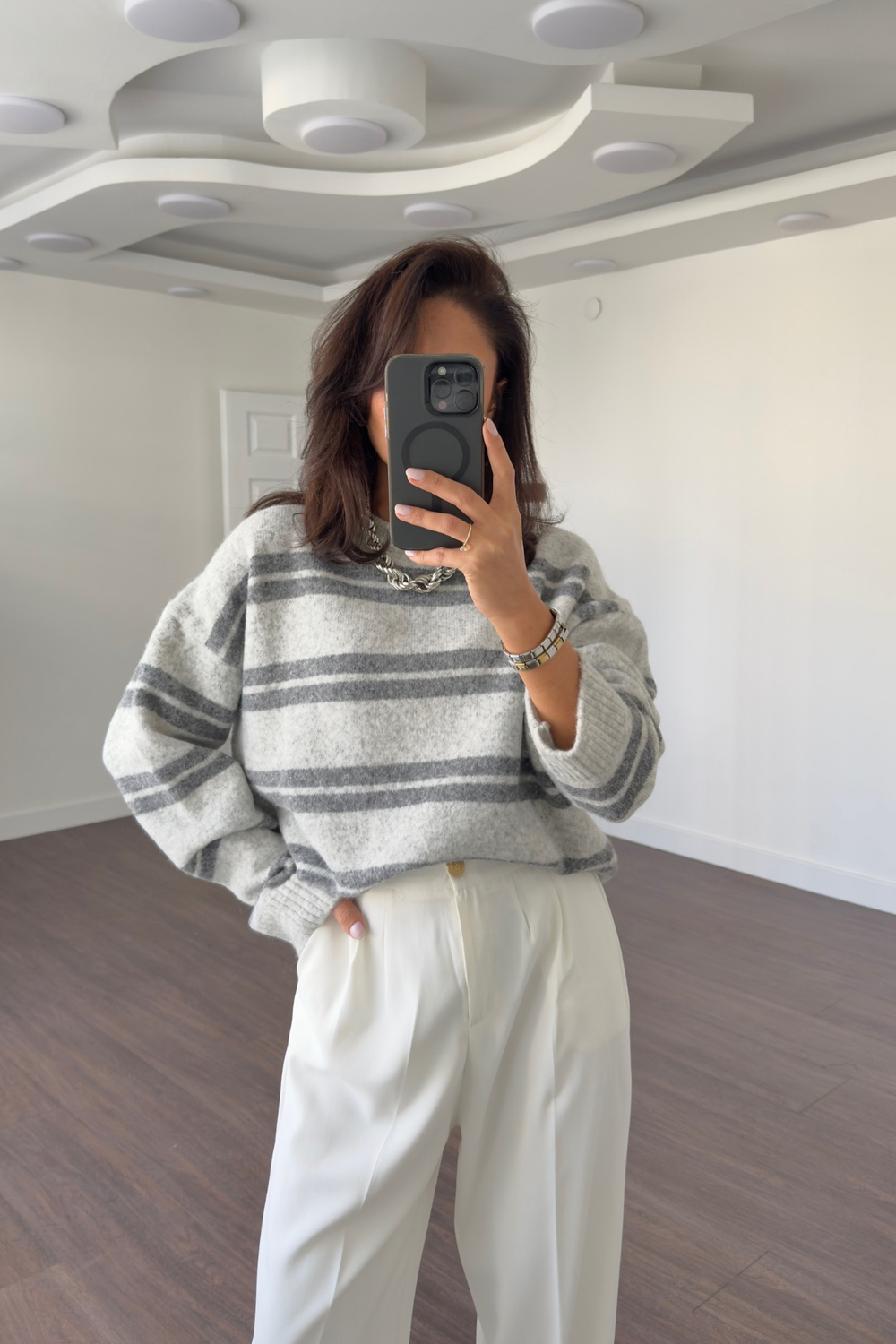 Çizgili Oversize Yumuşak Dokulu Kazak-Gri