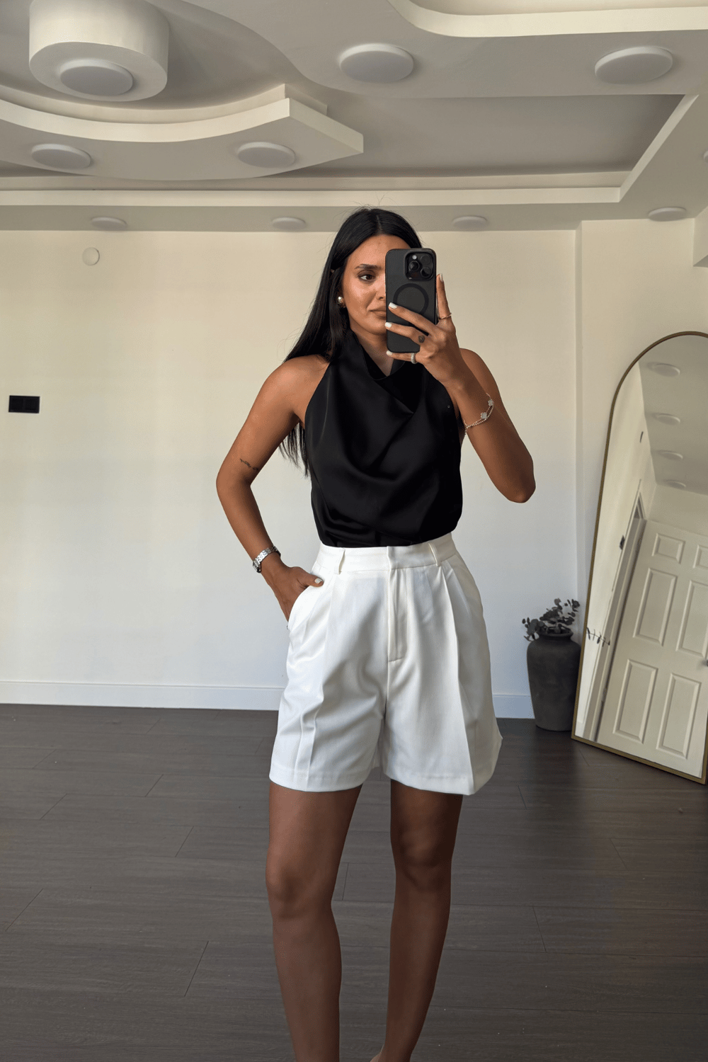 Degaje Yaka Saten Bluz-Siyah