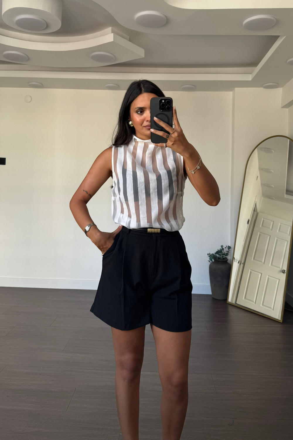 Dik Yaka Şerit Detaylı Transparan Bluz-Beyaz