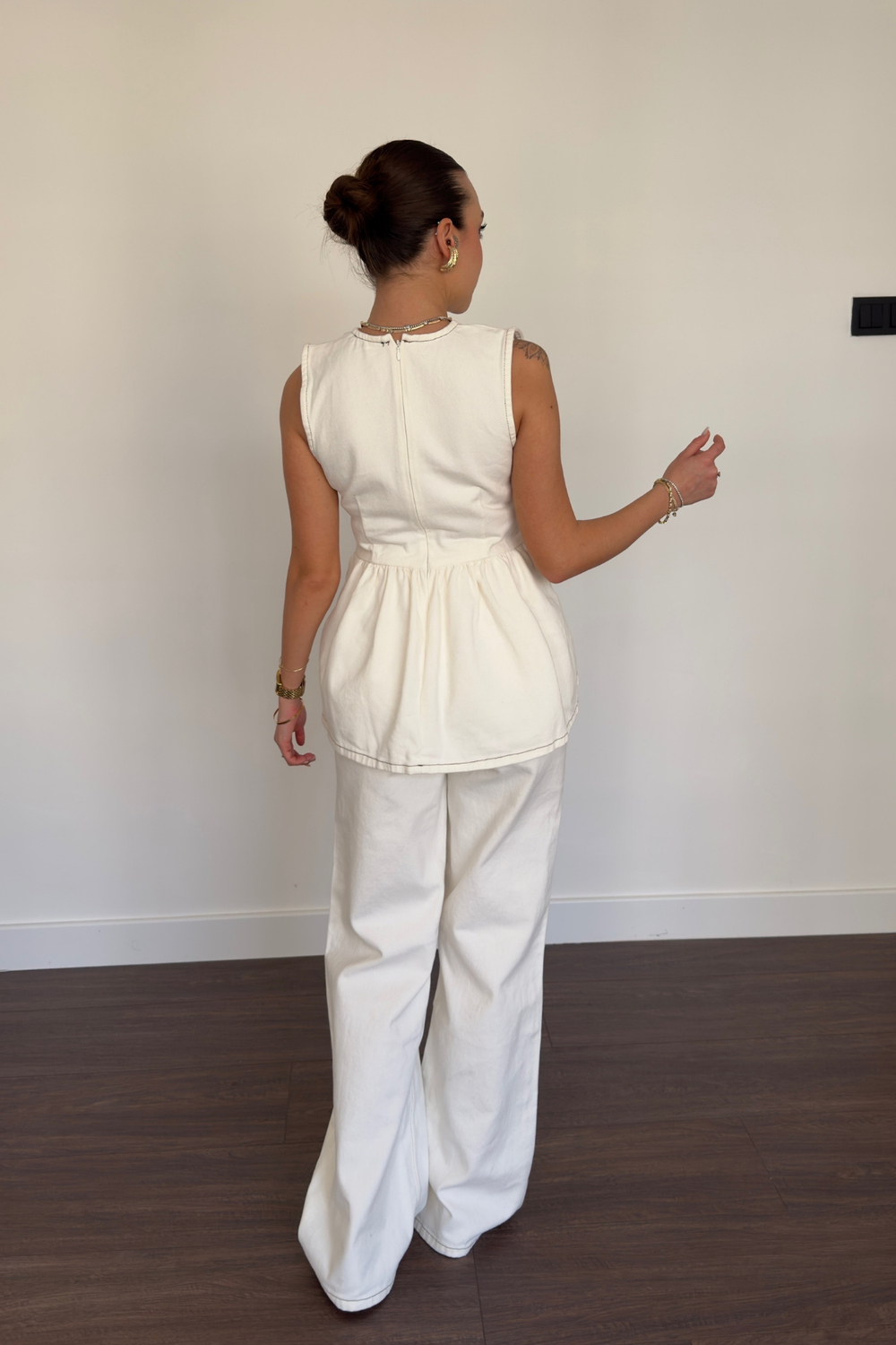 Ekru Dikiş Detaylı Denim Takım