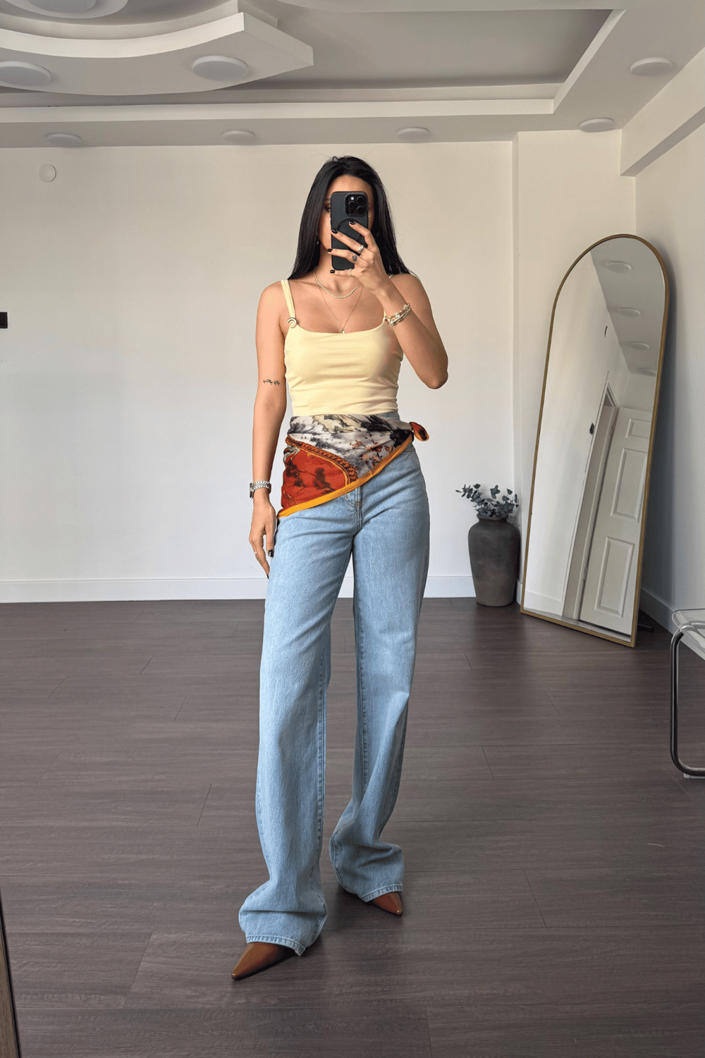 Gold Aksesuar Detaylı Bodysuit-Sarı