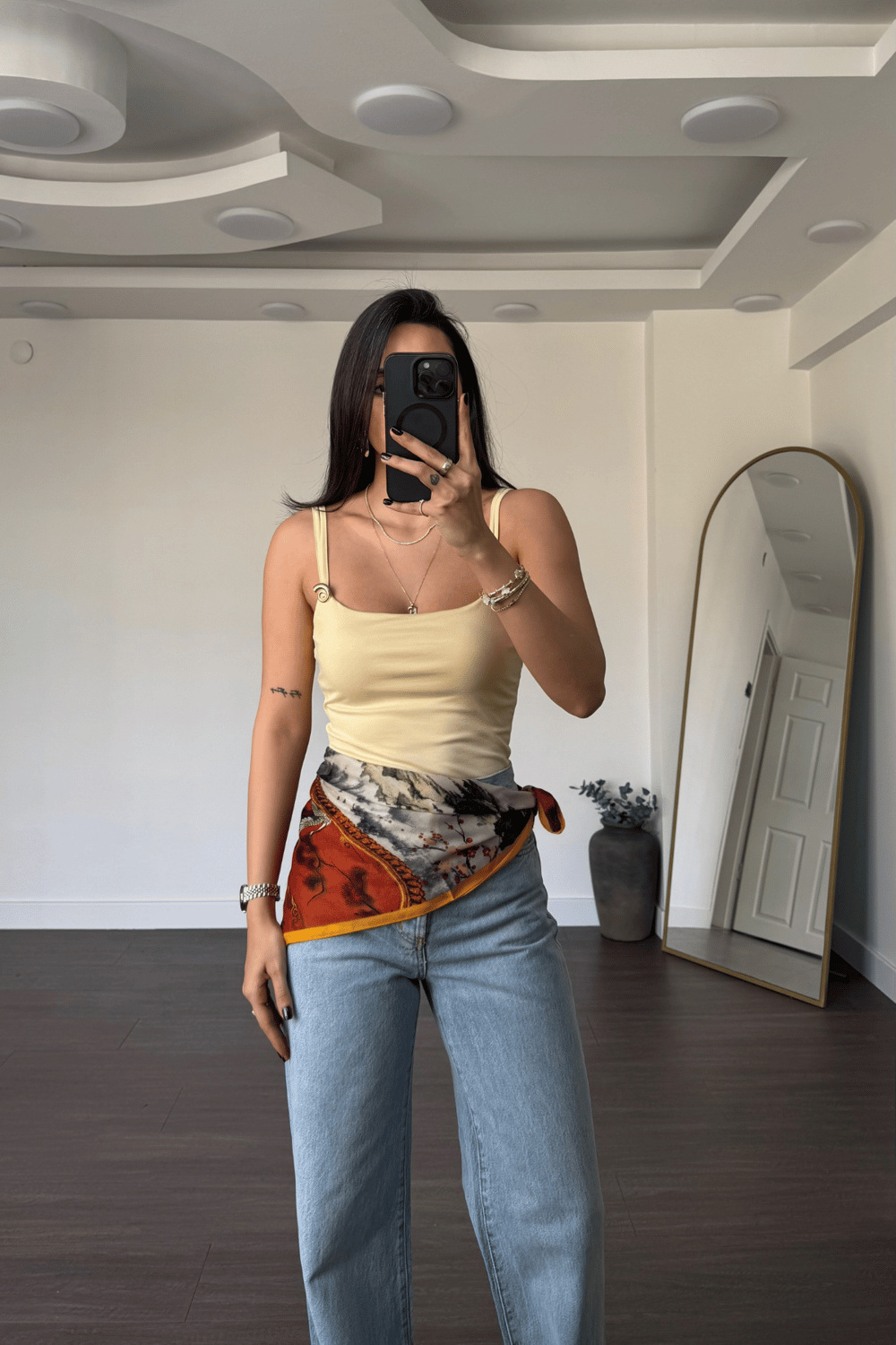Gold Aksesuar Detaylı Bodysuit-Sarı