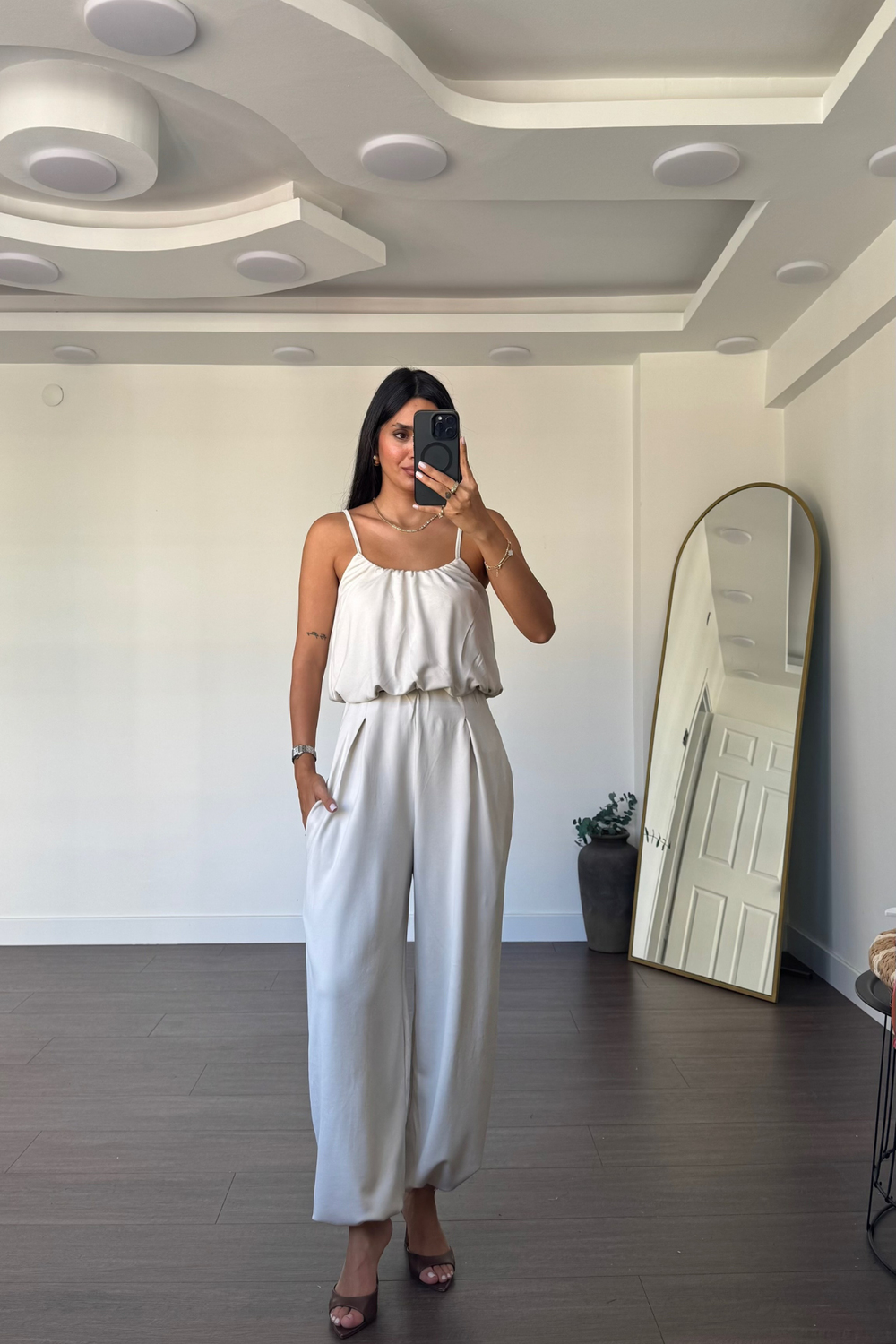 İp Askılı Bluz Şalvar Pantolon Takım-Taş