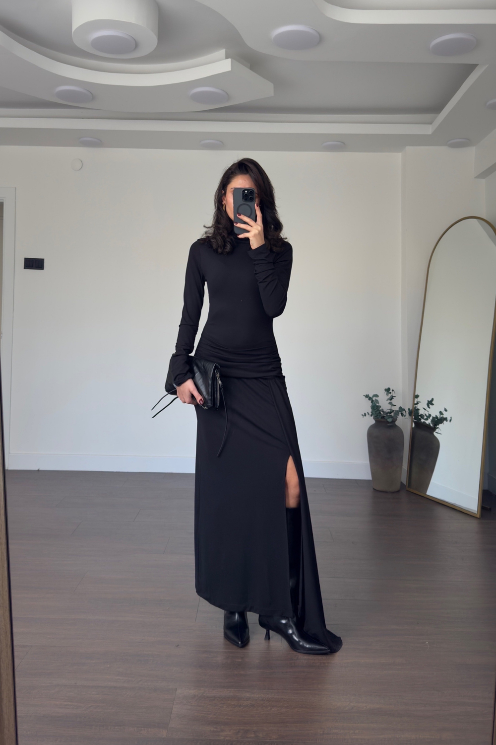 Kuşak Detaylı Elbise-Siyah