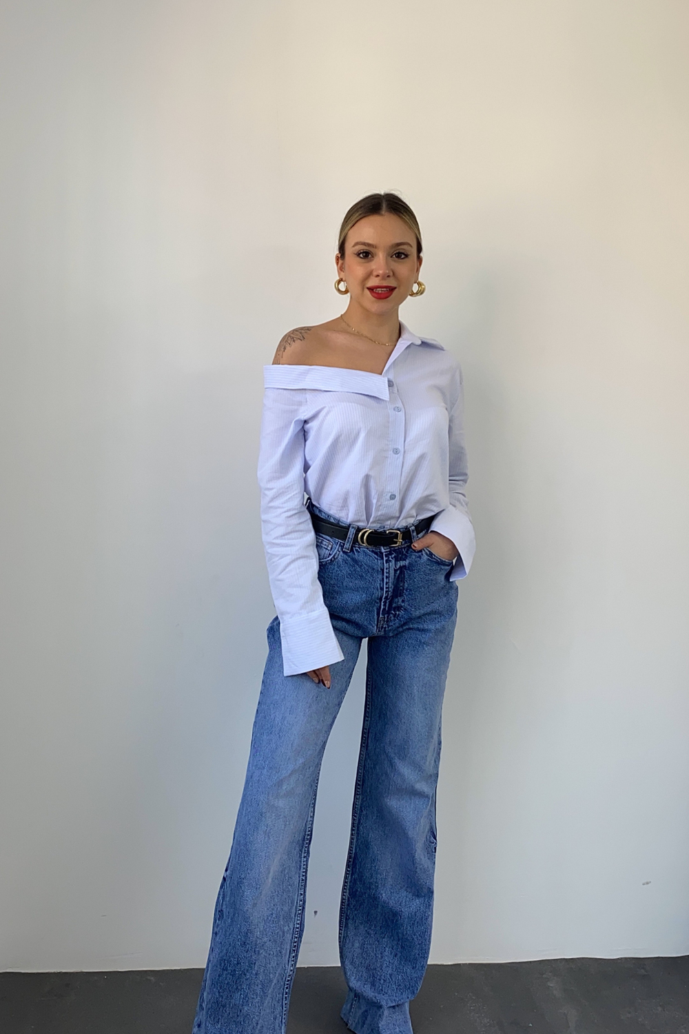 Mavi Yıkamalı Straight Jean