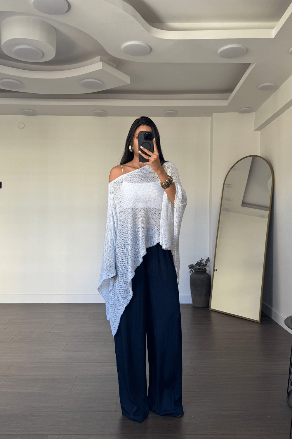 Pullu Pelerin Bluz-Beyaz