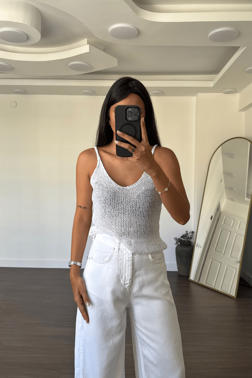 Pullu Triko Askılı Bluz-Beyaz