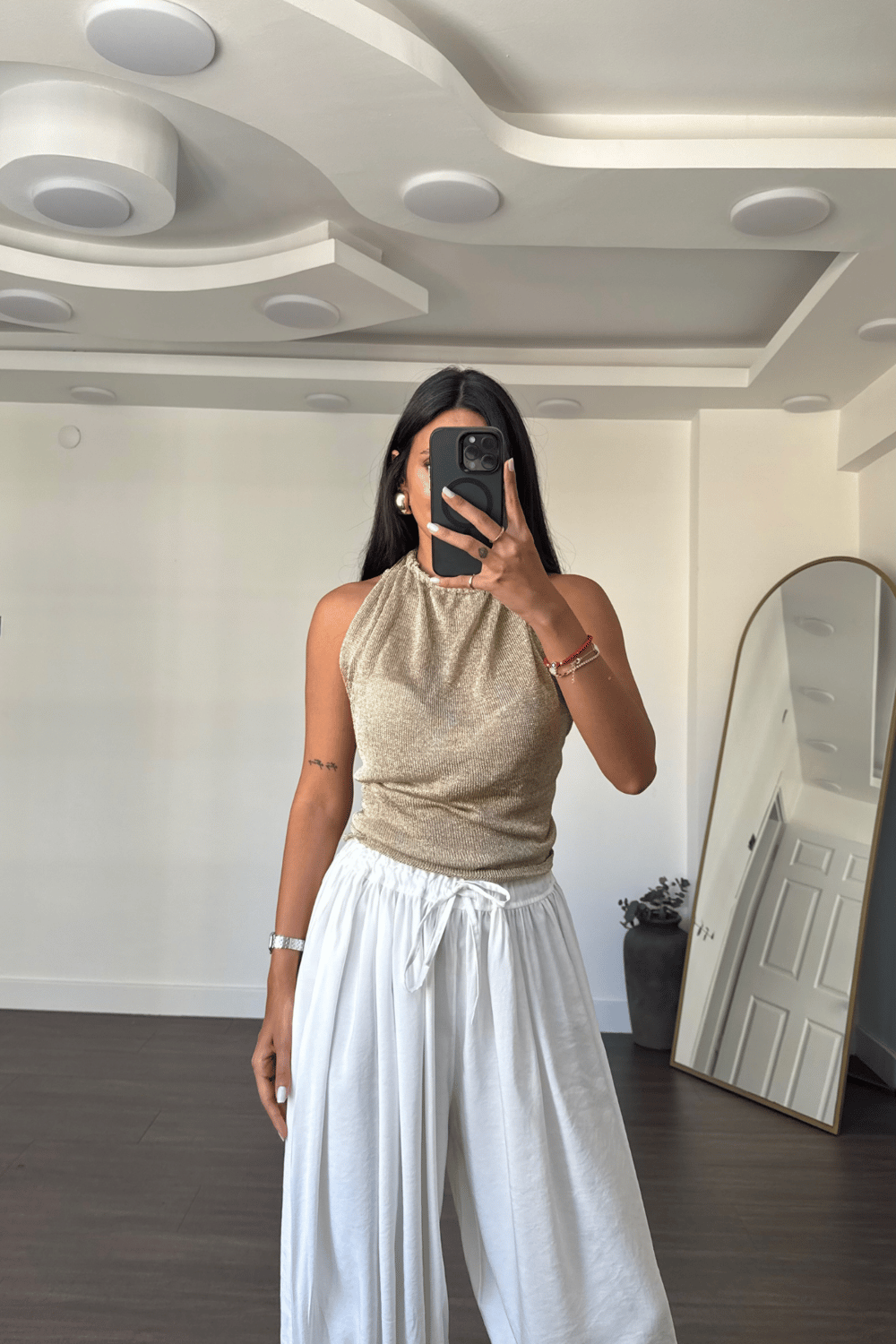 Sırt Dekolteli Simli Bluz-Gold
