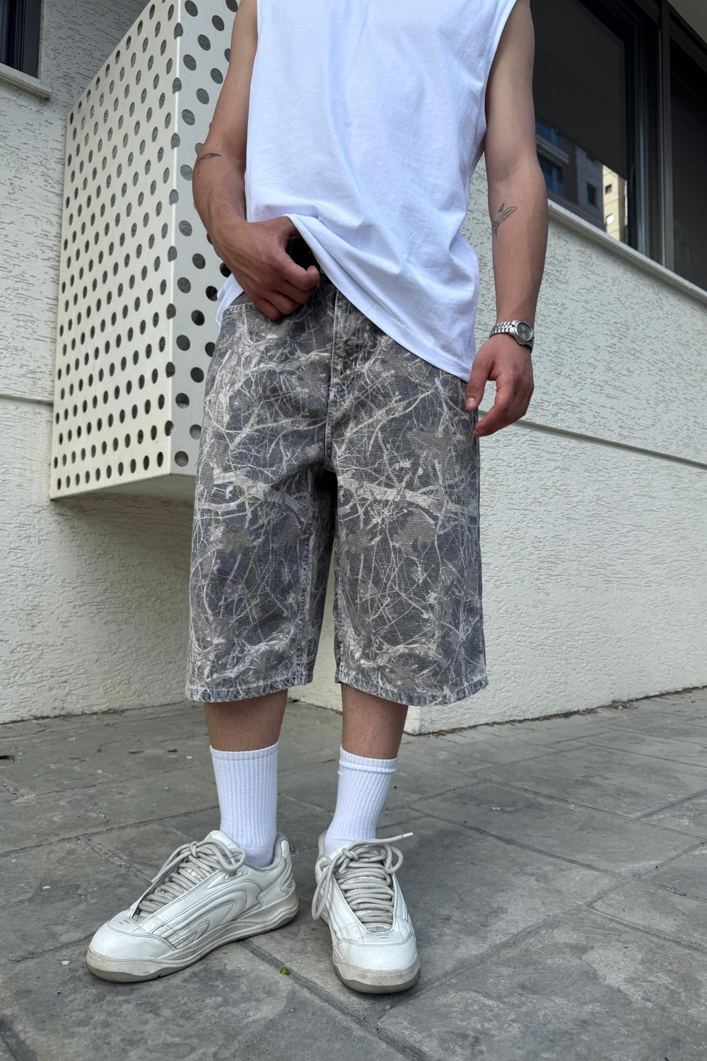Camo Desen Yıkama Efektli Bdg Jean Şort