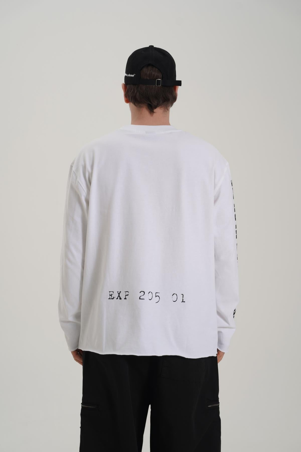 Kol Baskılı Beyaz Oversize Longsleeve CT01 26CK012