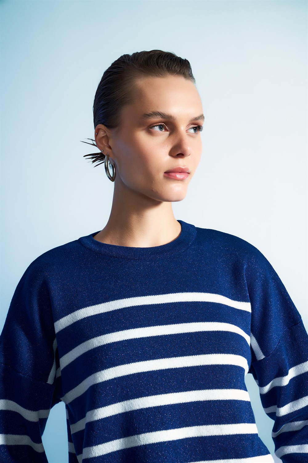 LACİVERT GÜMÜŞ ÇİZGİLİ SİMLİ TRİKO SWEAT